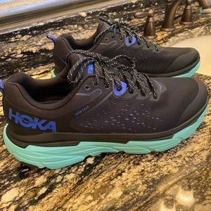Hoka Womens Size 10 Gore Tex Challenger ATR 6